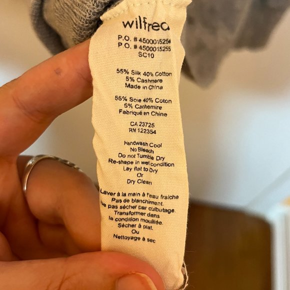 Aritzia [Wilfred]: Ruched Shoulder Cardigan - Grey - Small - Picture 4 of 4